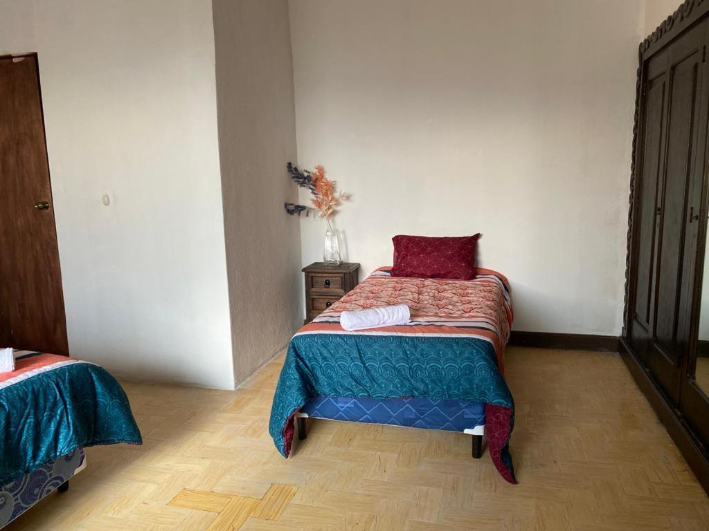 Casa Del Viajero Colonial Guatemala Leilighet Eksteriør bilde